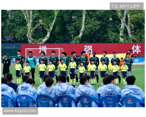 曾经做过球童的足球明星们的成长故事与传奇经历